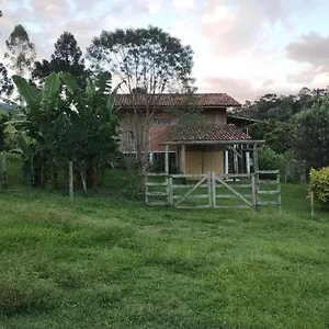 Casa Aysu Casa de Férias Barracão